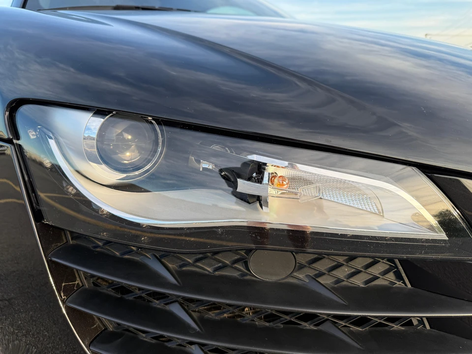 2011 Audi 42 R8 - Image 12 of 31