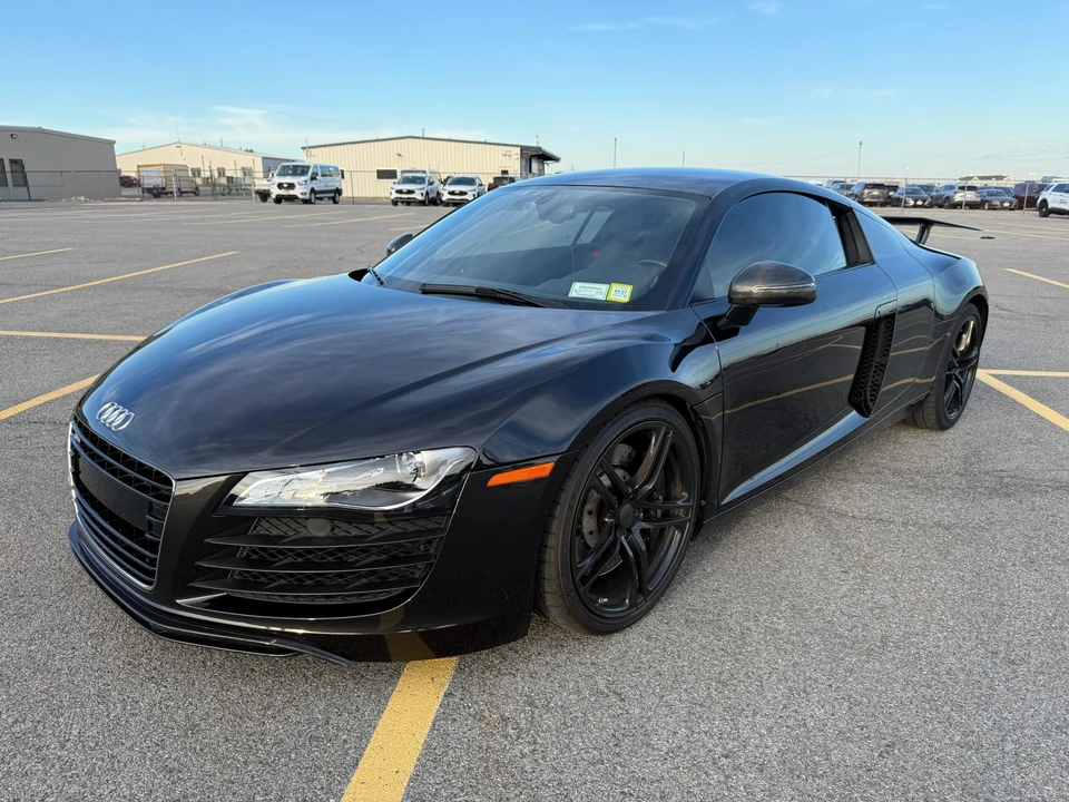 2011 Audi 42 R8 - Image 6 of 31