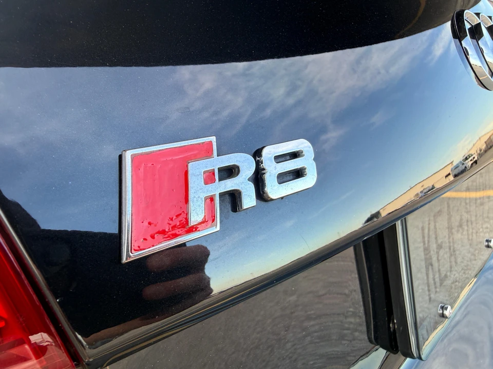 2011 Audi 42 R8 - Image 20 of 31