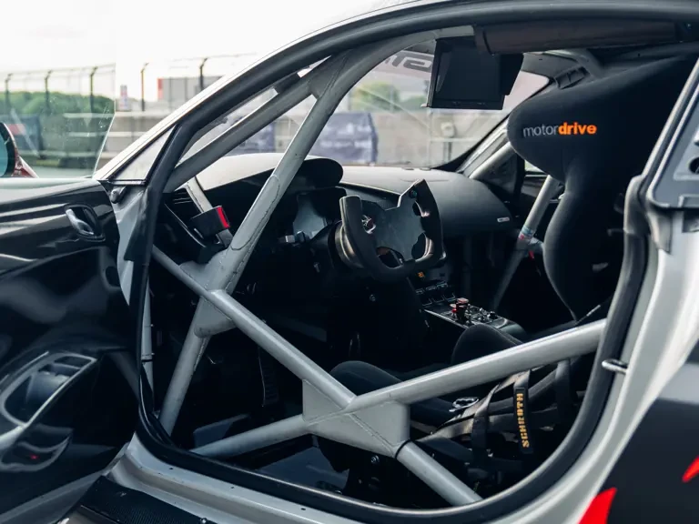 2011 Audi 42 R8 - Image 29 of 31