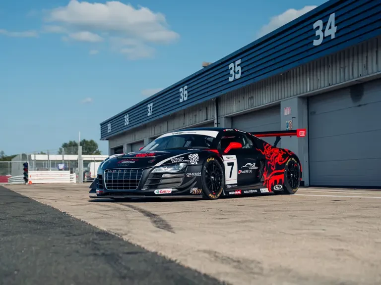 2011 Audi 42 R8 - Image 10 of 31