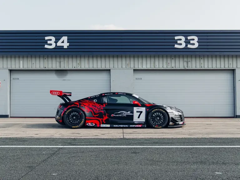 2011 Audi 42 R8 - Image 6 of 31