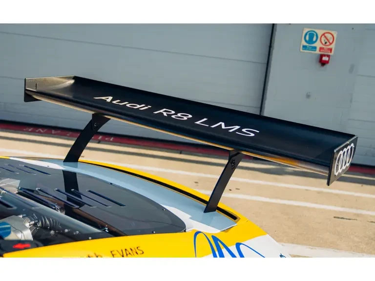 2011 Audi 42 R8 - Image 15 of 25