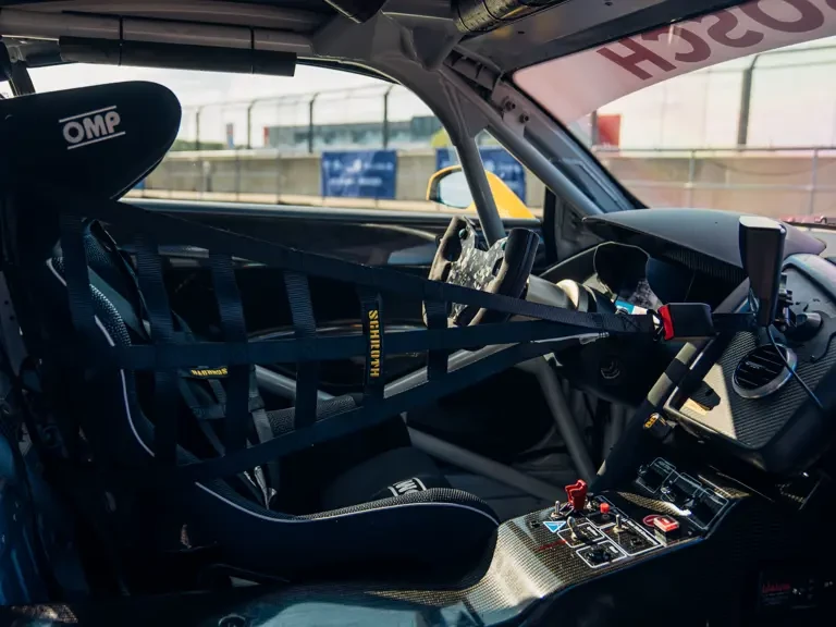 2011 Audi 42 R8 - Image 19 of 25