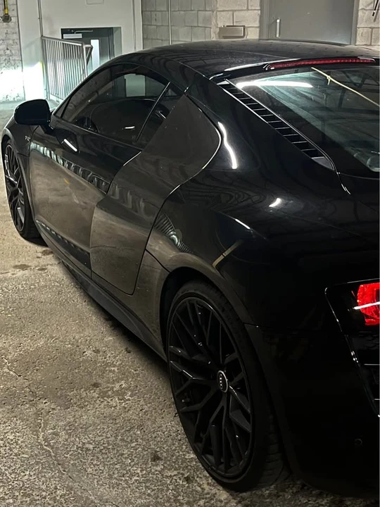 2011 Audi 42 R8 - Image 3 of 14