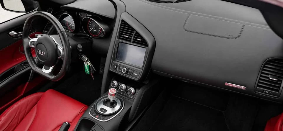 2011 Audi 42 R8 - Image 7 of 8
