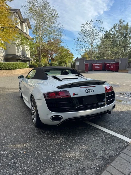 2011 Audi 42 R8 - Image 5 of 13