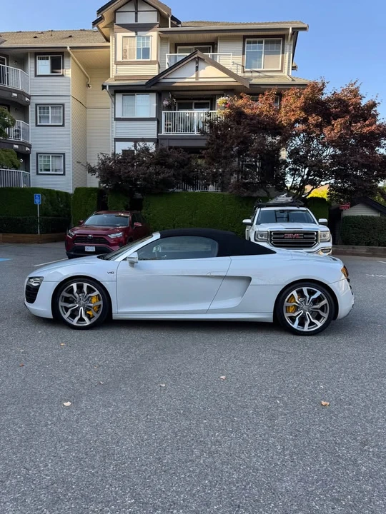 2011 Audi 42 R8 - Image 10 of 13