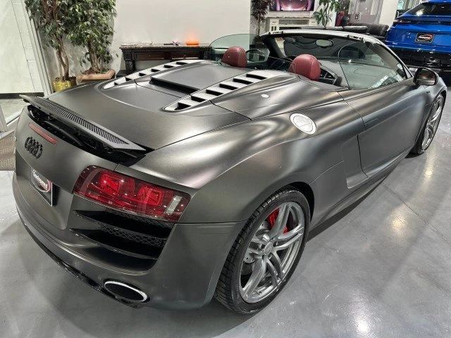 2011 Audi 42 R8 - Image 2 of 20