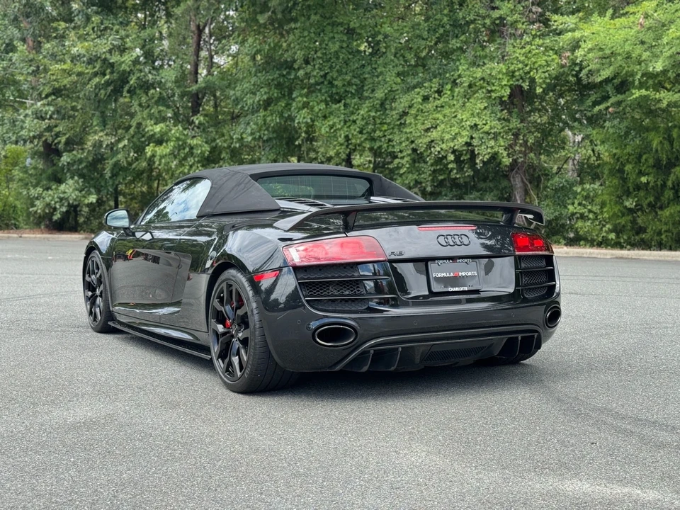 2011 Audi 42 R8 - Image 8 of 21
