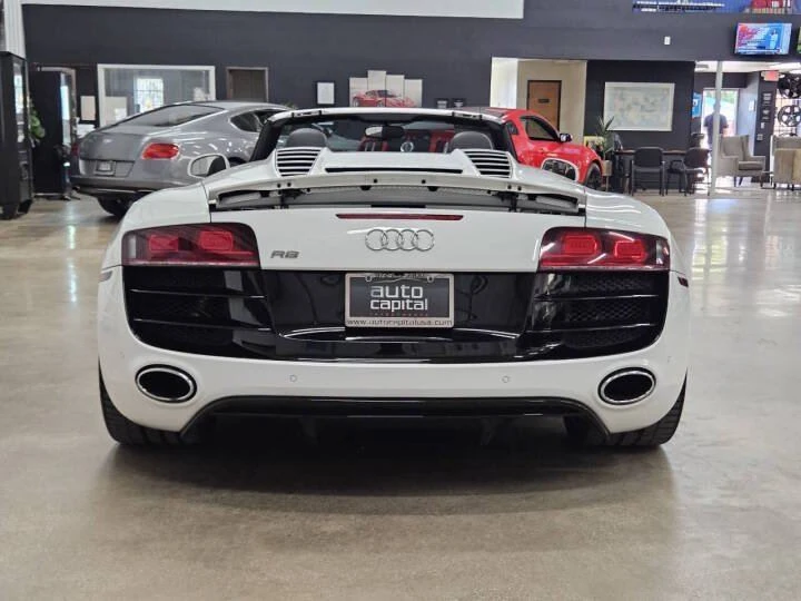 2011 Audi 42 R8 - Image 5 of 8