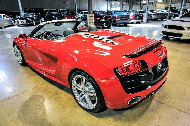 2011 Audi 42 R8 - Image 14 of 31