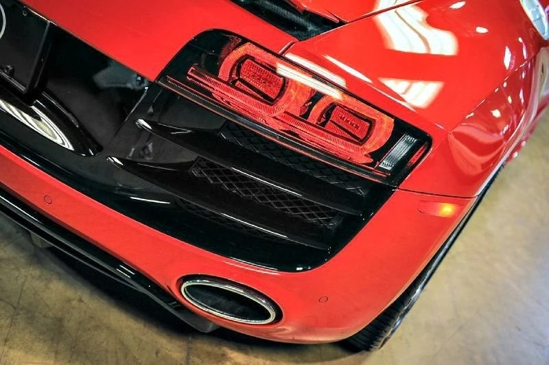 2011 Audi 42 R8 - Image 7 of 31