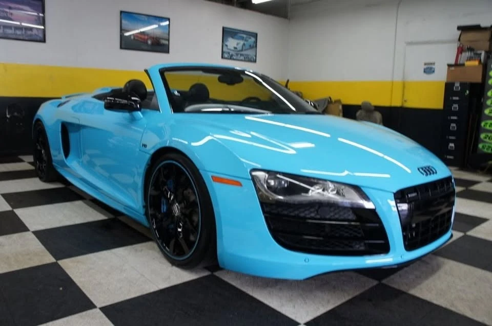 2011 Audi 42 R8 - Image 2 of 20