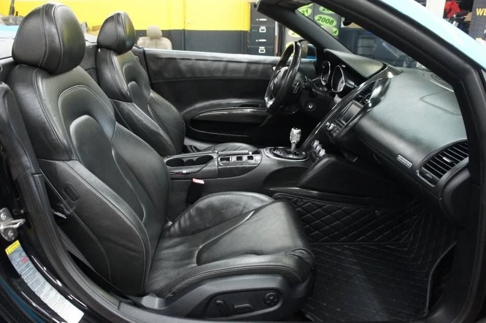 2011 Audi 42 R8 - Image 4 of 20