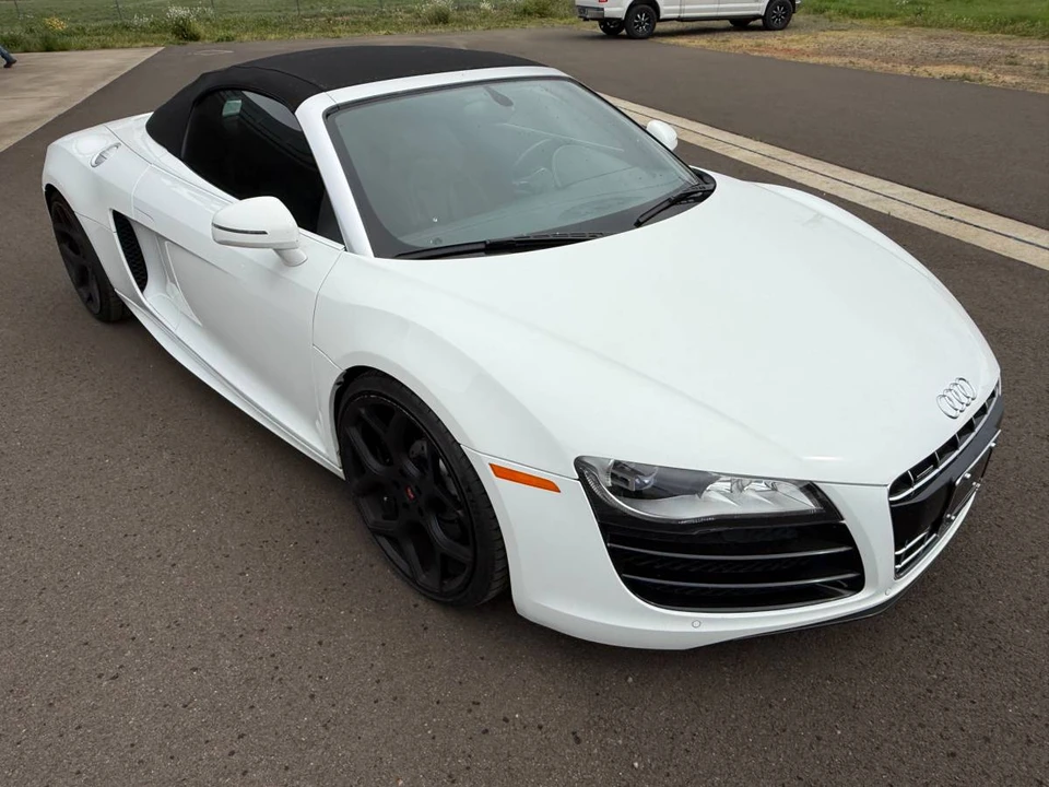 2011 Audi 42 R8 - Image 4 of 22