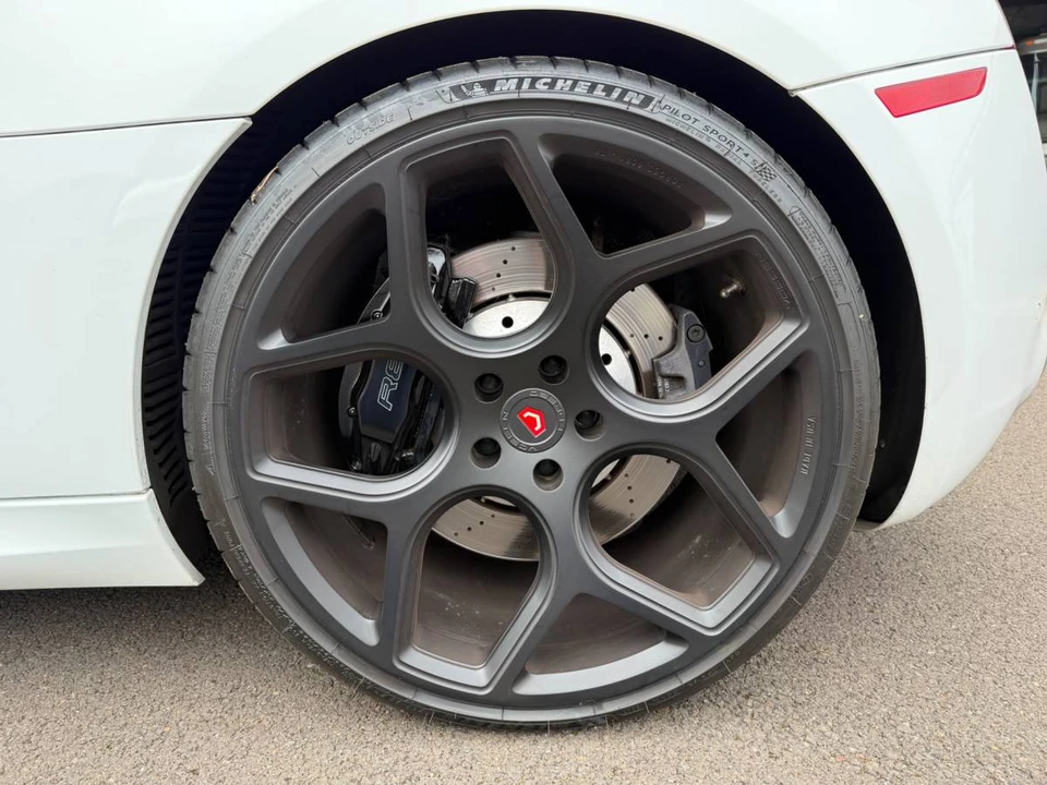 2011 Audi 42 R8 - Image 21 of 22