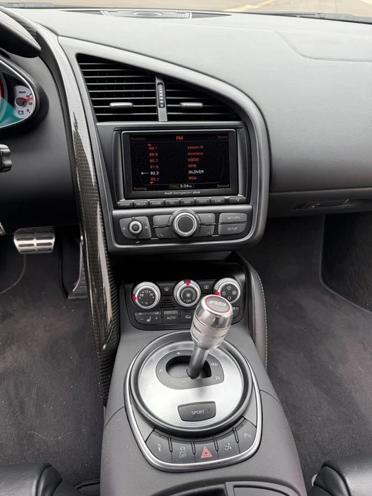 2011 Audi 42 R8 - Image 13 of 22