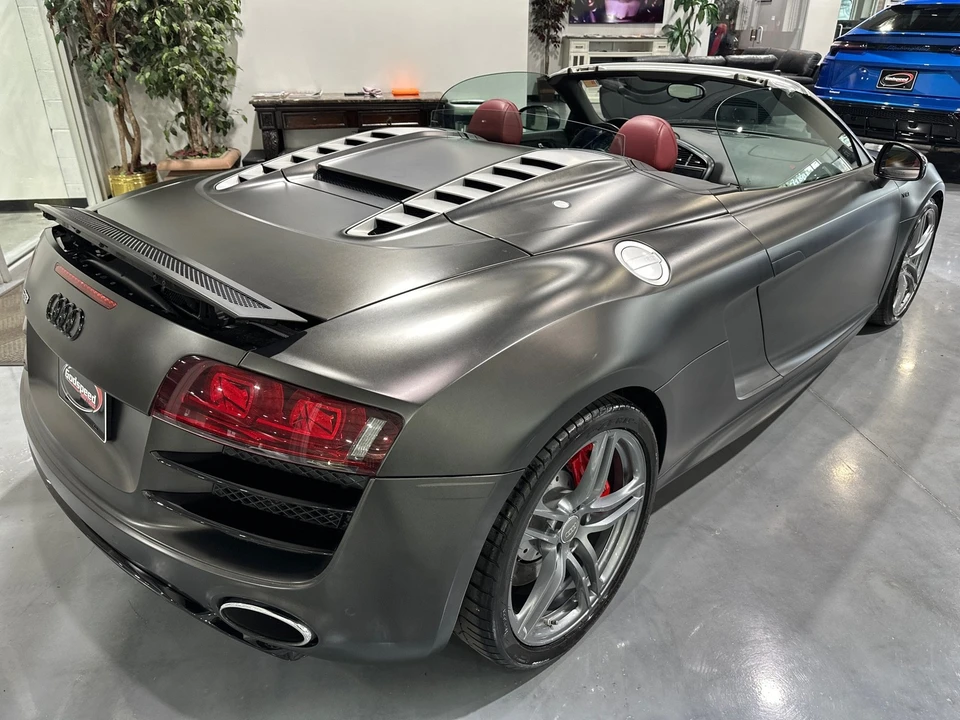 2011 Audi 42 R8 - Image 28 of 31