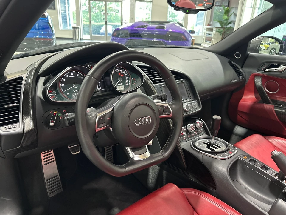 2011 Audi 42 R8 - Image 3 of 31