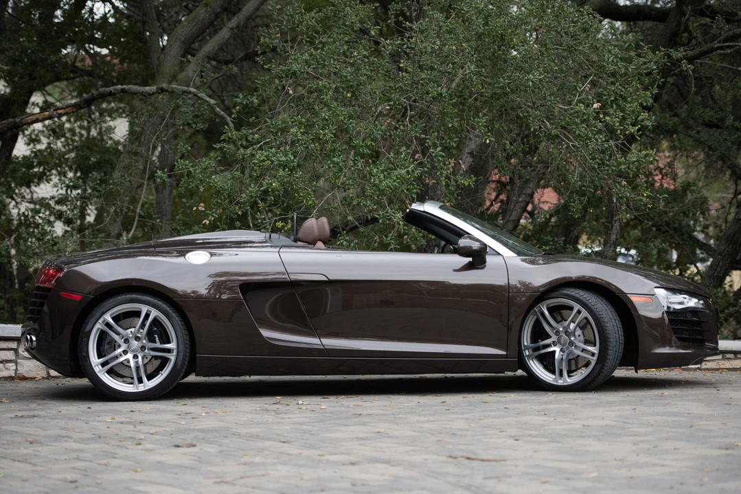 2011 Audi 42 R8 - Image 16 of 31