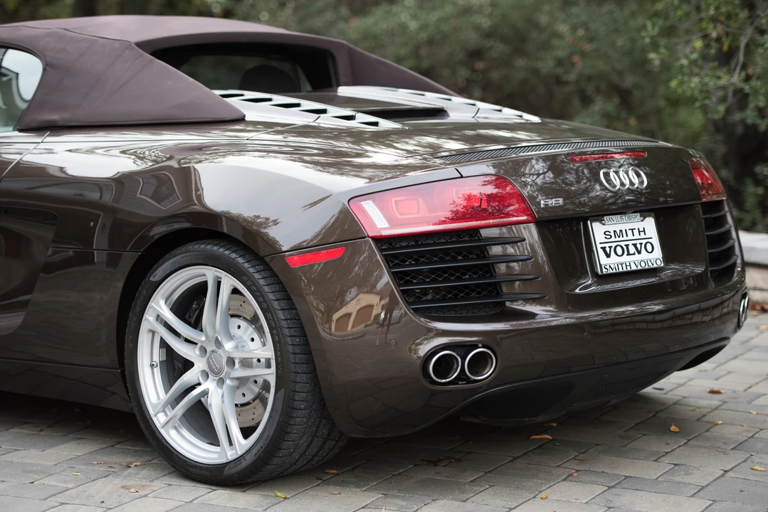 2011 Audi 42 R8 - Image 12 of 31