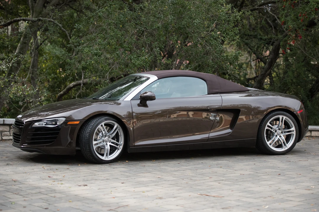 2011 Audi 42 R8 - Image 7 of 31
