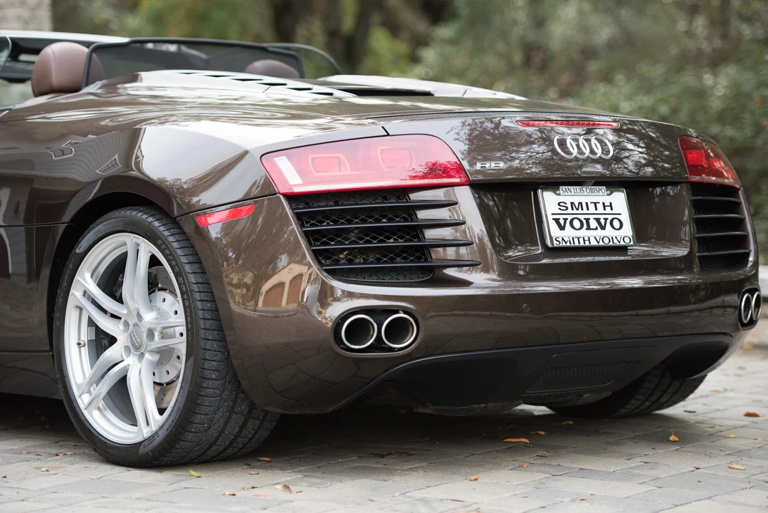 2011 Audi 42 R8 - Image 13 of 31