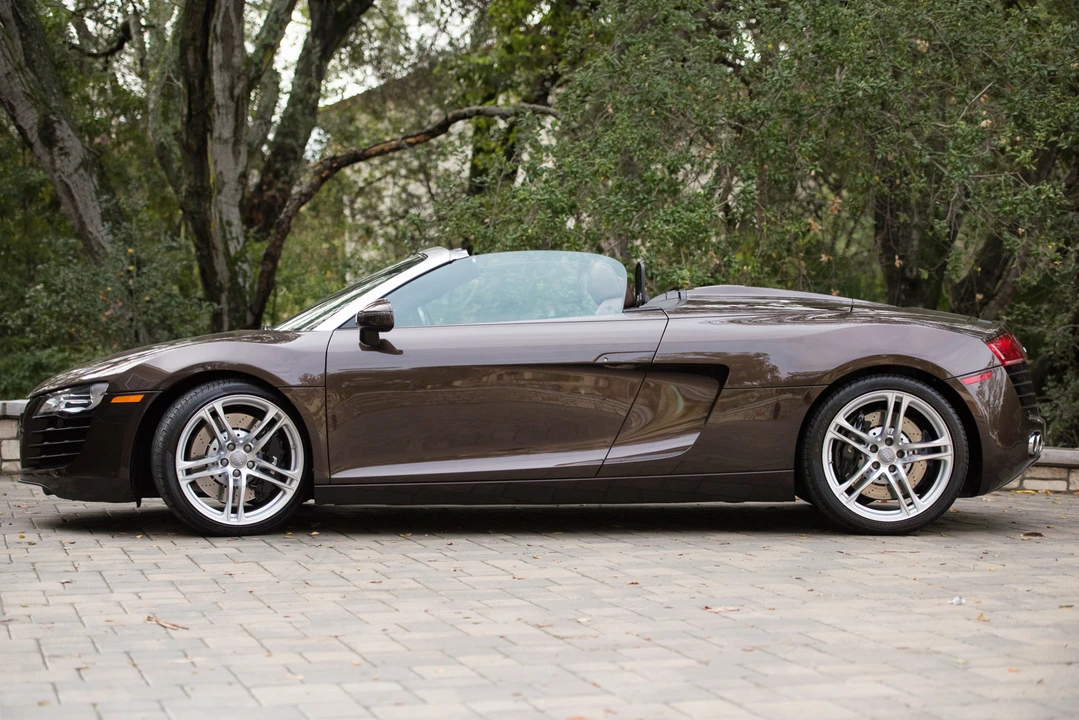 2011 Audi 42 R8 - Image 9 of 31
