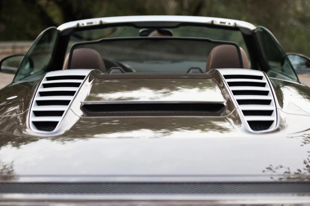 2011 Audi 42 R8 - Image 21 of 31