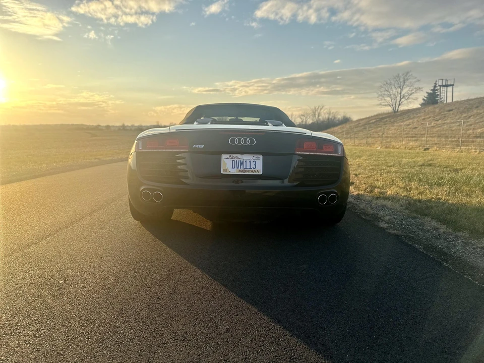 2011 Audi 42 R8 - Image 10 of 31
