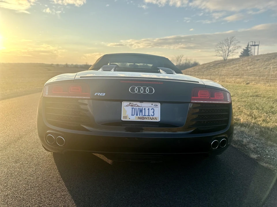 2011 Audi 42 R8 - Image 11 of 31