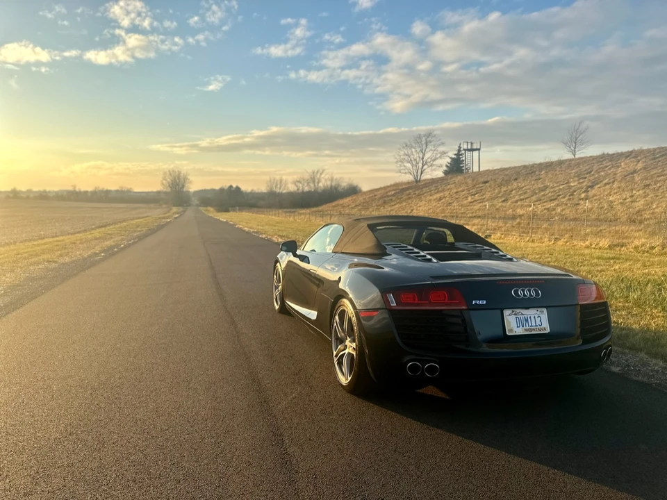 2011 Audi 42 R8 - Image 5 of 31