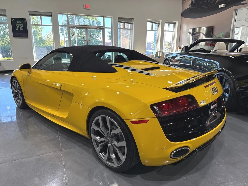 2011 Audi 42 R8 - Image 5 of 12