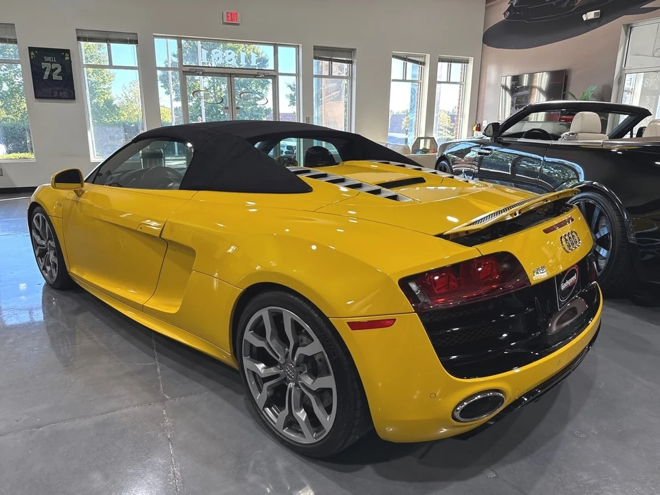 2011 Audi 42 R8 - Image 5 of 12