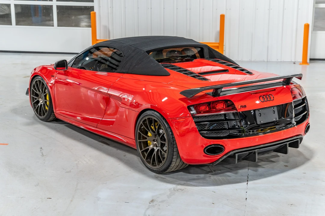 2011 Audi 42 R8 - Image 25 of 31
