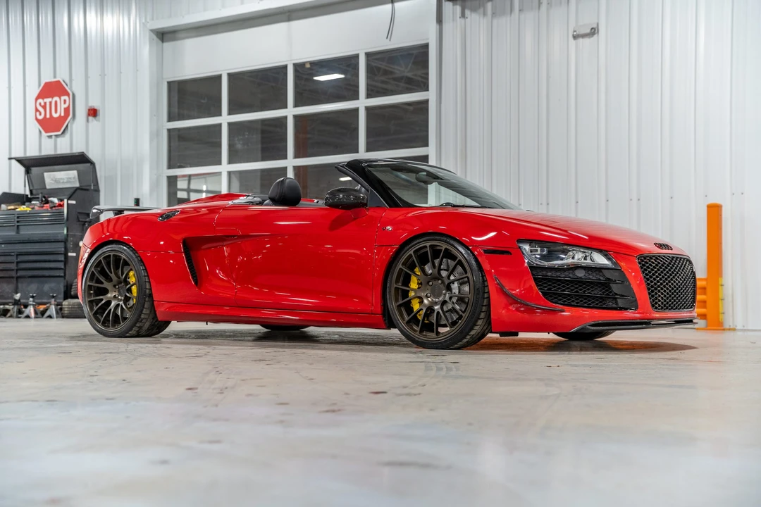 2011 Audi 42 R8 - Image 28 of 31