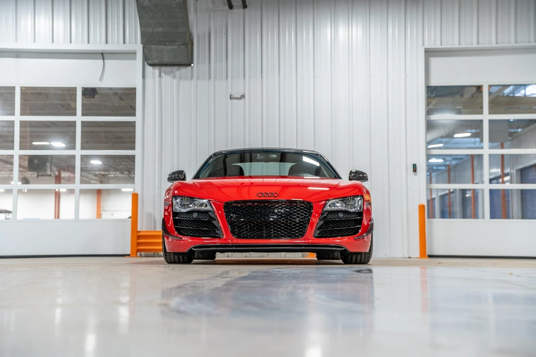 2011 Audi 42 R8 - Image 6 of 31