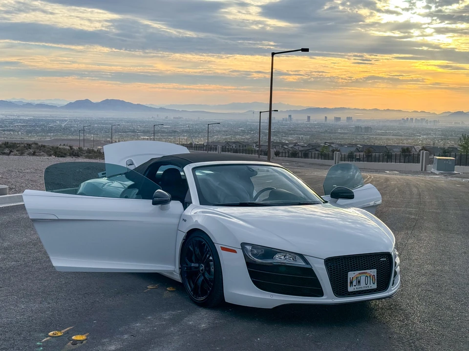 2011 Audi 42 R8 - Image 19 of 31