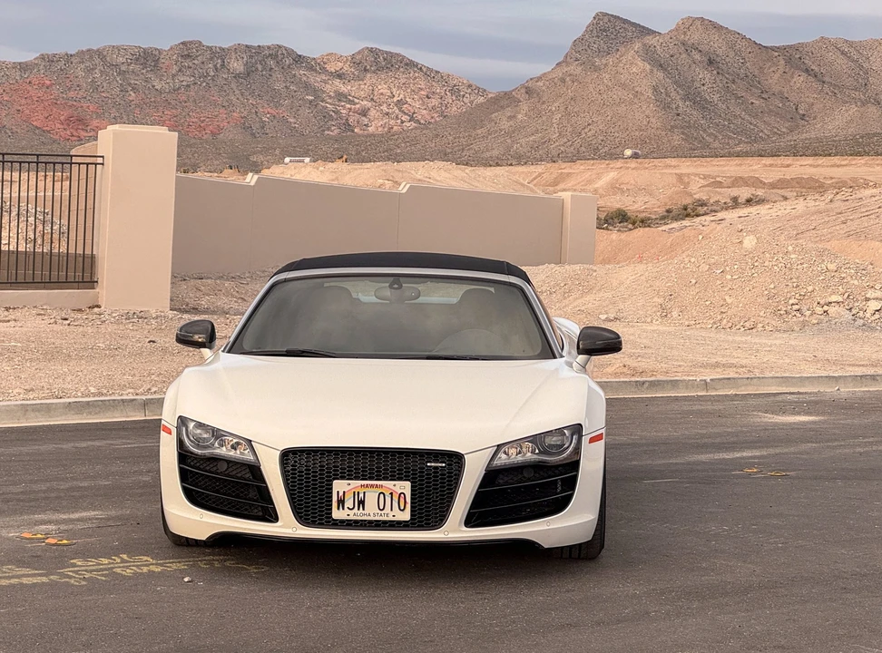 2011 Audi 42 R8 - Image 14 of 31