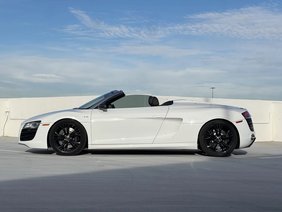 2011 Audi 42 R8 - Image 11 of 31
