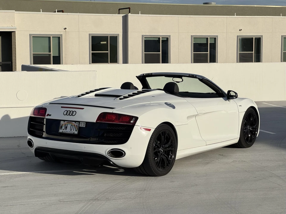 2011 Audi 42 R8 - Image 5 of 31