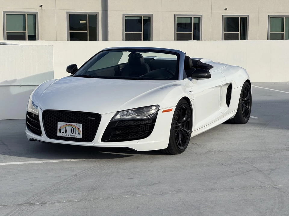 2011 Audi 42 R8 - Image 3 of 31