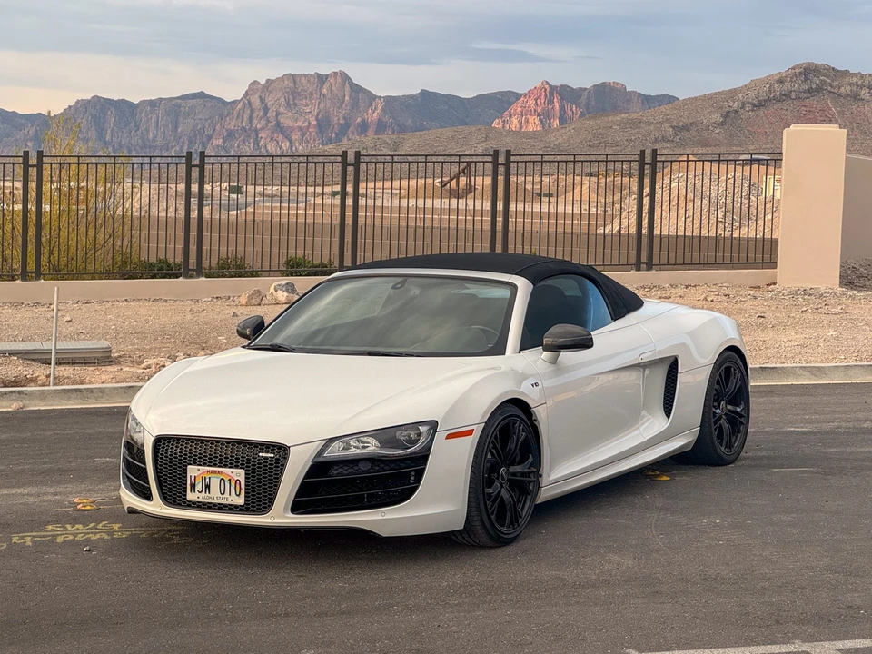 2011 Audi 42 R8 - Image 12 of 31