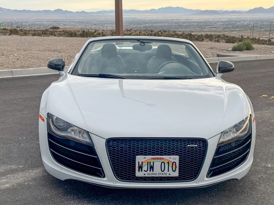 2011 Audi 42 R8 - Image 16 of 31