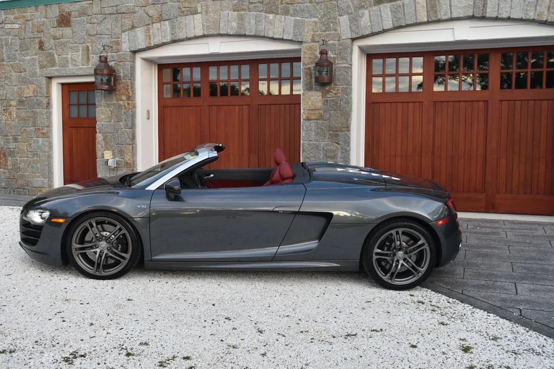 2011 Audi 42 R8 - Image 21 of 31