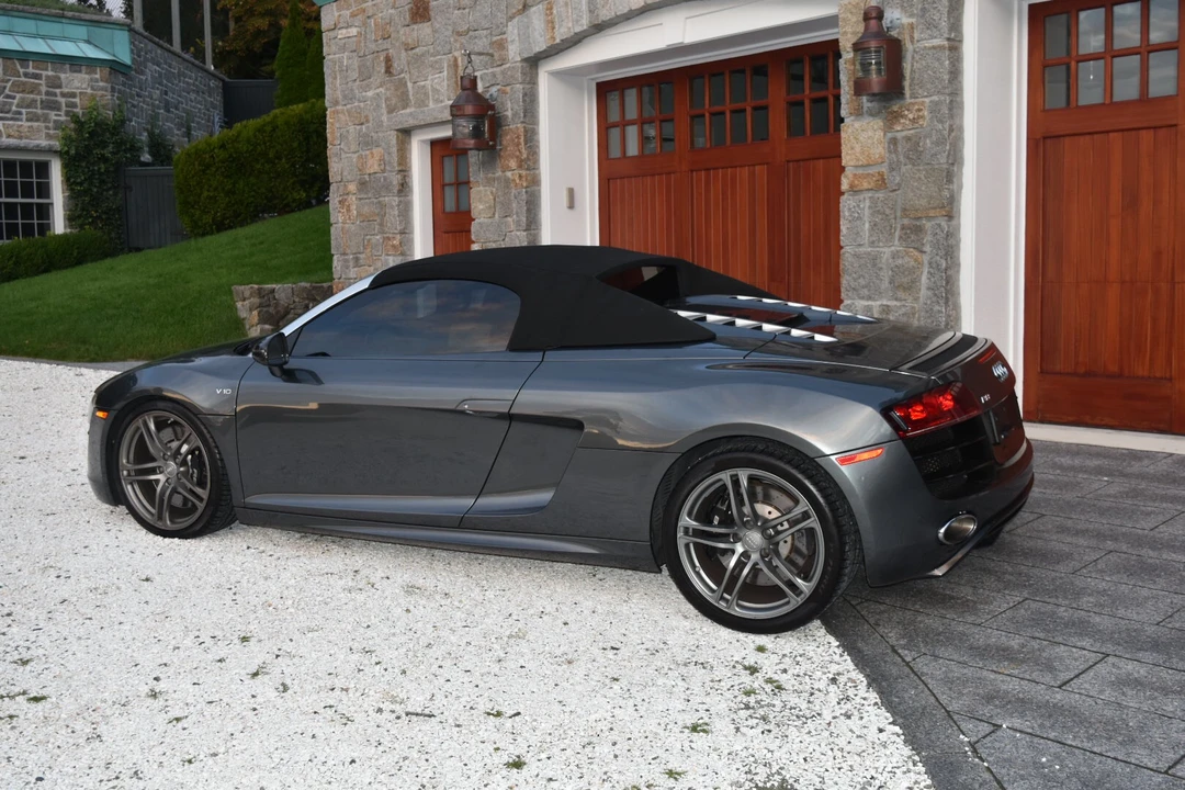 2011 Audi 42 R8 - Image 19 of 31