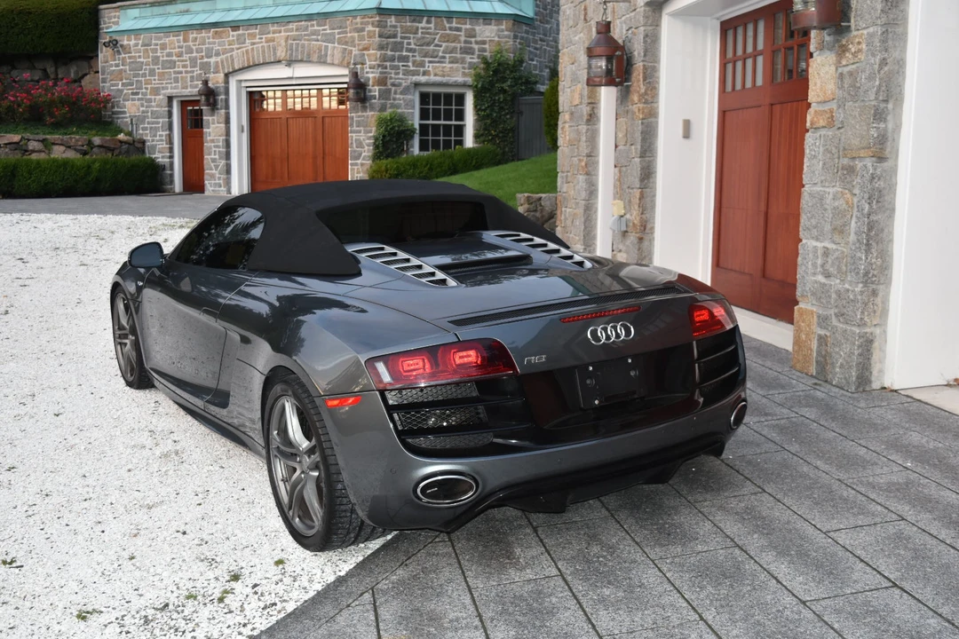 2011 Audi 42 R8 - Image 17 of 31