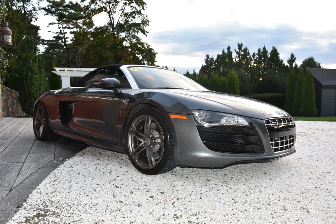 2011 Audi 42 R8 - Image 5 of 31