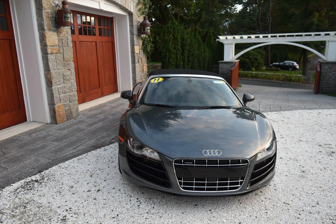 2011 Audi 42 R8 - Image 3 of 31